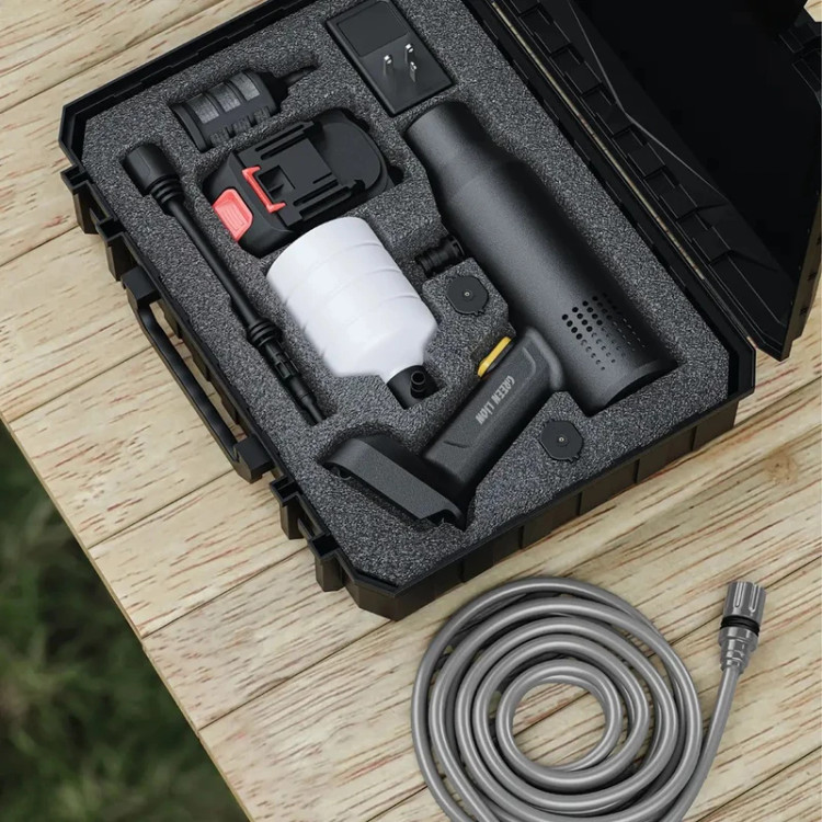 کارواش خانگی باتریدار گرین لاین مدل CX240 با توان موتور 240 وات، فشار آب 36 بار، دبی آب 4 لیتر در دقیقه و قابلیت مکش خودکار آب